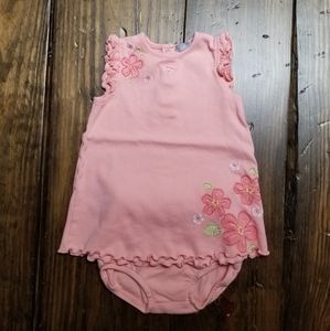 Carter's 2 Pc Top Bottoms 12 Months Ruffled